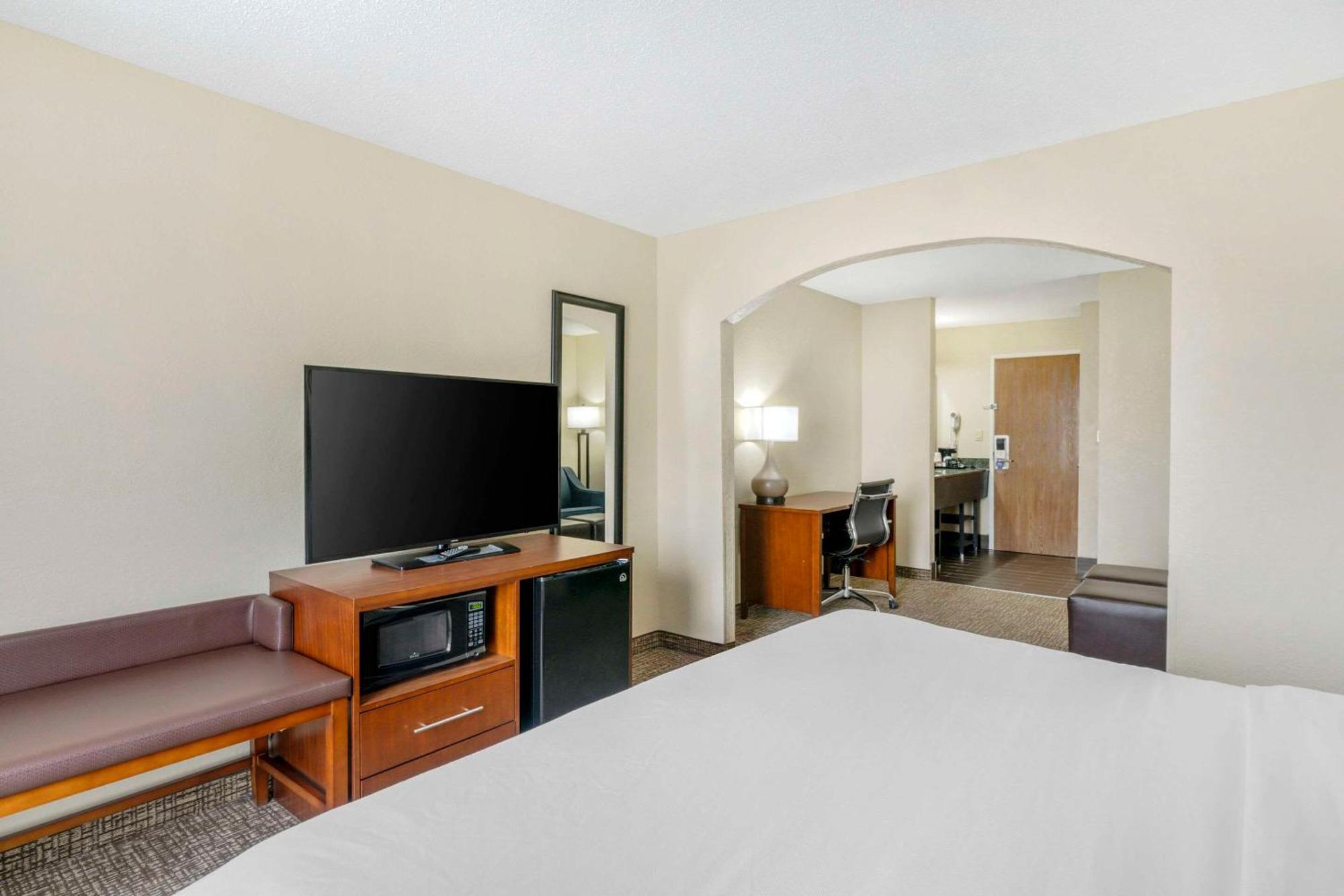 Comfort Inn & Suites La Grange Luaran gambar
