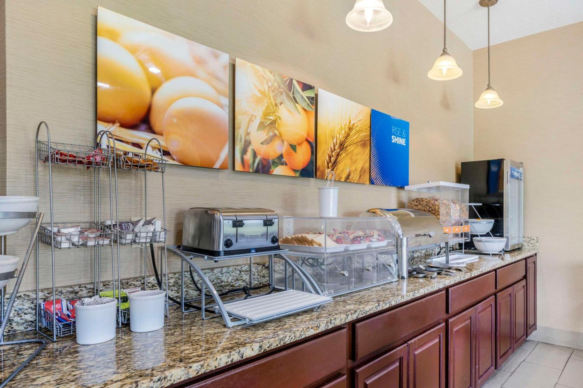Comfort Inn & Suites La Grange Luaran gambar